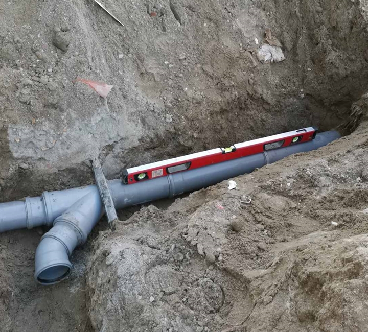 Vodoinstalater postavljanje kanalizacije Novi Sad - Aqua Sever Clean